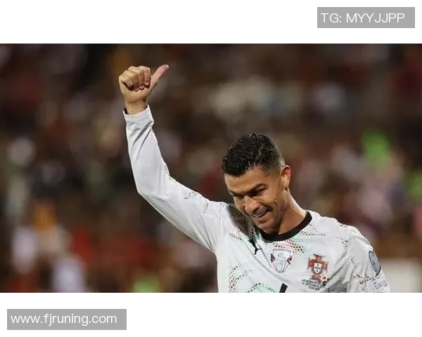 足球之夜聚焦球星C罗其辉煌成就与传奇生涯的背后故事